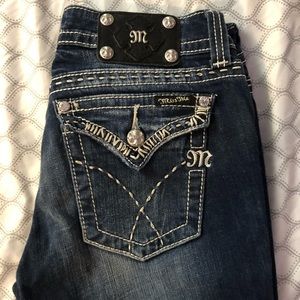 Miss Me Capris size 28